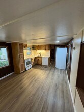 4930 NE Dawn Ln in Dayton, OR - Building Photo - Building Photo