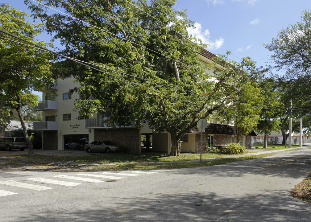 Biscayne Pointe in North Miami, FL - Building Photo