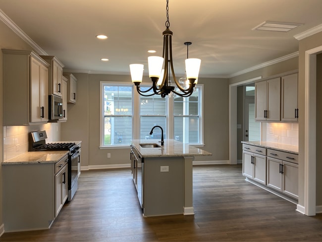 729 Carraway Garden Dr in Wake Forest, NC - Foto de edificio - Building Photo