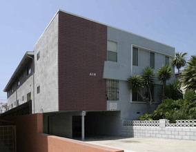 609 N Hayworth Ave in Los Angeles, CA - Building Photo - Building Photo