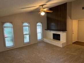 1605 Spanish Trail in Plano, TX - Building Photo - Building Photo