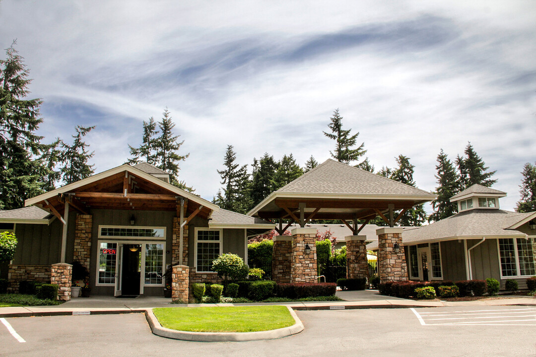 Meridian Firs Apartments in Puyallup, WA - Foto de edificio