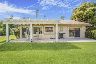 40848 Schafer Pl in Palm Desert, CA - Building Photo - Building Photo