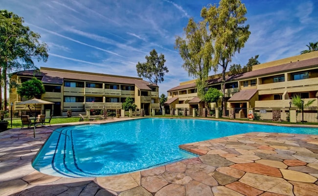 1331 W Baseline Rd, Unit 167 in Mesa, AZ - Foto de edificio - Building Photo