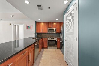 800 Jackson St in Hoboken, NJ - Foto de edificio - Building Photo