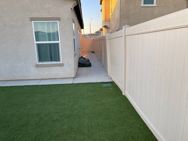 28621 Yarow Way in Moreno Valley, CA - Building Photo - Building Photo