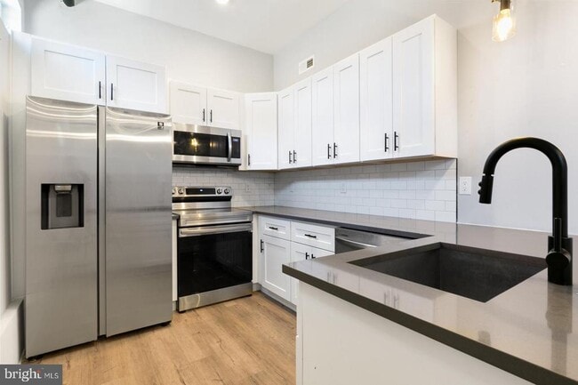 property at 3965 Lancaster Ave