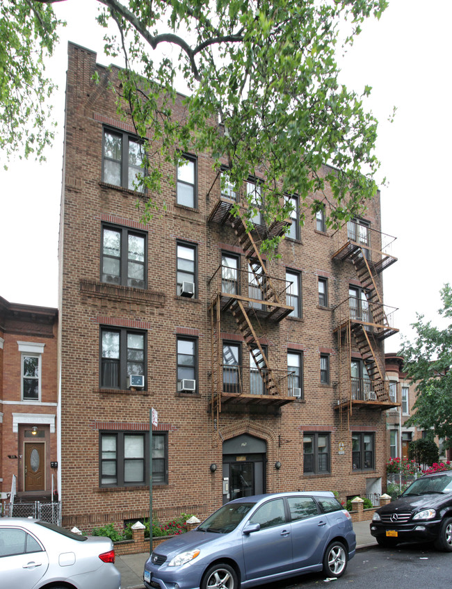 325 76th St in Brooklyn, NY - Building Photo - Building Photo