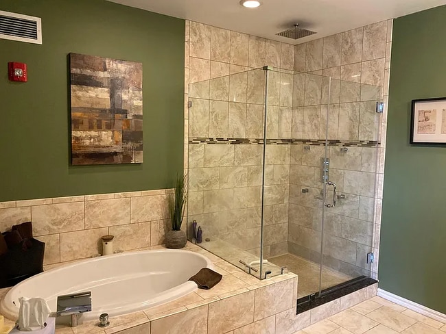 45 E Northampton St in Wilkes-Barre, PA - Foto de edificio - Building Photo