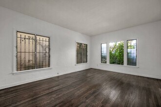 458 N Ogden Dr in Los Angeles, CA - Building Photo - Building Photo