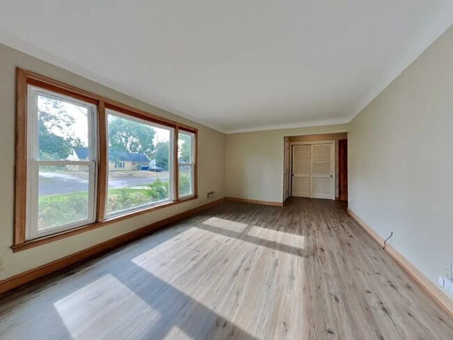 7506 Columbus Ave. in Richfield, MN - Building Photo - Building Photo