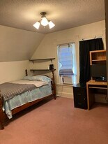 423 Orange St in Hudson, WI - Building Photo