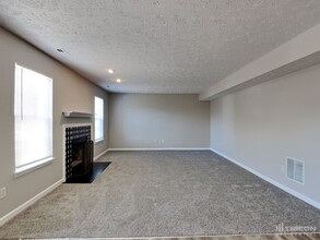 144 Hilltop Farms Blvd in New Whiteland, IN - Building Photo - Building Photo
