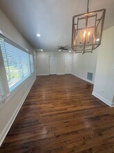 2249 Edinburgh Ave in Baton Rouge, LA - Building Photo - Building Photo