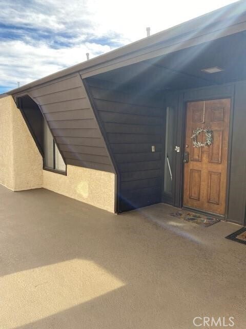 15050 Sherman Way in Los Angeles, CA - Building Photo - Building Photo