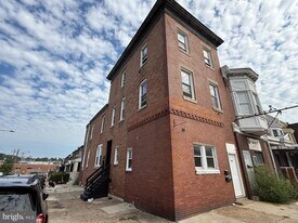 1945 W Hunting Park Ave in Philadelphia, PA - Building Photo