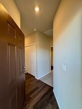 2006 E Annette Dr in Siloam Springs, AR - Building Photo - Building Photo