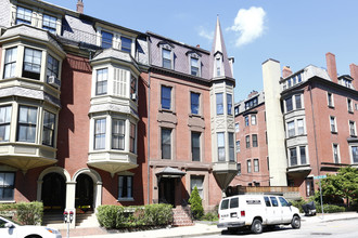 304 Berkeley St in Boston, MA - Building Photo - Building Photo