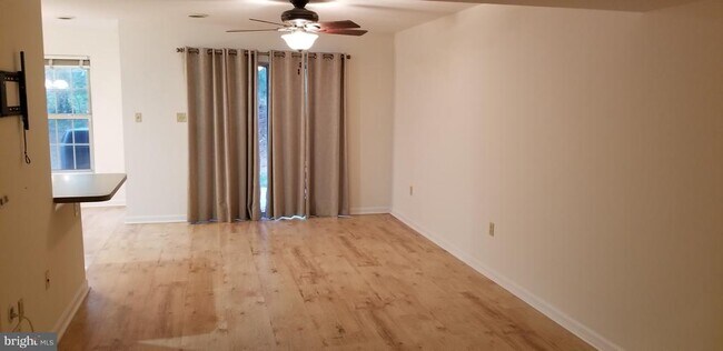 1284 Timber View Dr in Hampden Township, PA - Building Photo - Building Photo