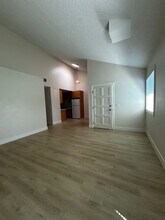 2571 Kenton Ct in Santa Rosa, CA - Building Photo - Building Photo