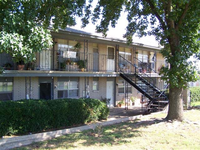 Westwood Apartments in Oklahoma City, OK - Building Photo