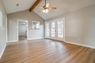 7925 Lynda Ln in North Richland Hills, TX - Building Photo - Building Photo