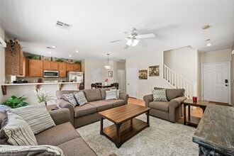 10389 Calypso Cave St in Las Vegas, NV - Building Photo - Building Photo