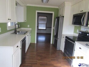 864 Thunderbird Dr in Florence, SC - Building Photo - Building Photo