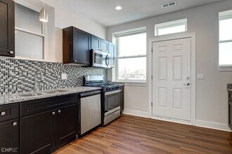 4354 N Troy St in Chicago, IL - Building Photo - Building Photo
