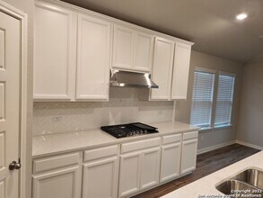 26063 Scenic Crst Blvd in Boerne, TX - Building Photo - Building Photo