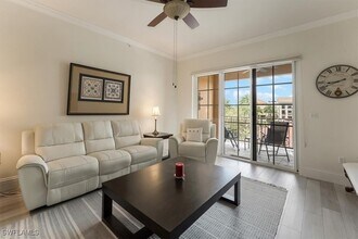 5080 Annunciation Cir in Ave Maria, FL - Foto de edificio - Building Photo