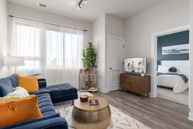 Luxor Lifestyle Apartments Lansdale in Lansdale, PA - Foto de edificio - Interior Photo