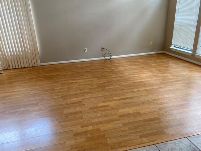 1711 Dogwood Brook Trail photo'