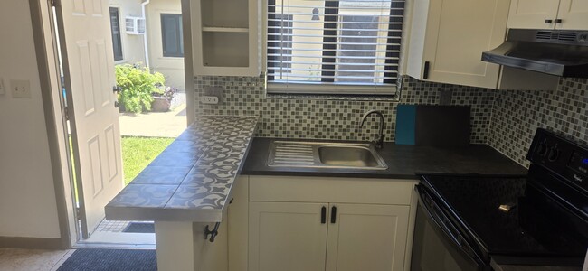 619 NE 7th St, Unit 1Bedroom