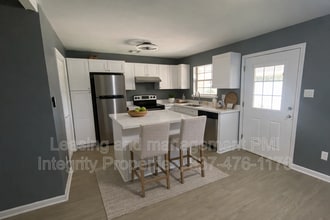 2339 Robley Dr in Lafayette, LA - Building Photo - Building Photo