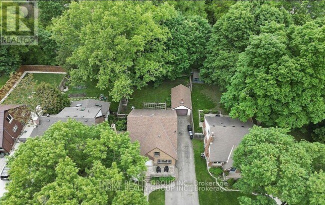 36 Bond St in London, ON - Building Photo - Building Photo