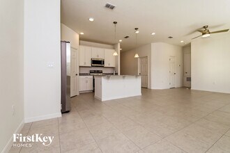 315 Corbel Ln in Eagle Lake, FL - Building Photo - Building Photo