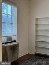 15 W Union St in Burlington, NJ - Building Photo - Building Photo