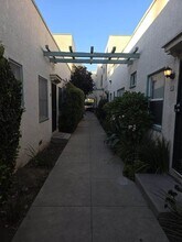 17381 E 4th St in Long Beach, CA - Building Photo - Building Photo