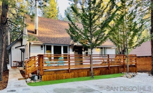 property at 41489 Comstock Ln