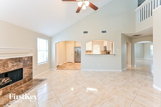 7230 Wimberly Oaks Ln in Richmond, TX - Building Photo - Building Photo
