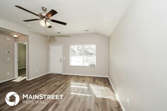 545 Fox Run Cir in Pell City, AL - Building Photo - Building Photo