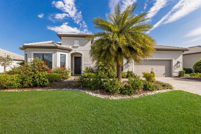 property at 712 Sigsbee Loop