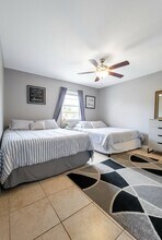 6519 W Newberry Rd, Unit 904 in Gainesville, FL - Building Photo - Building Photo