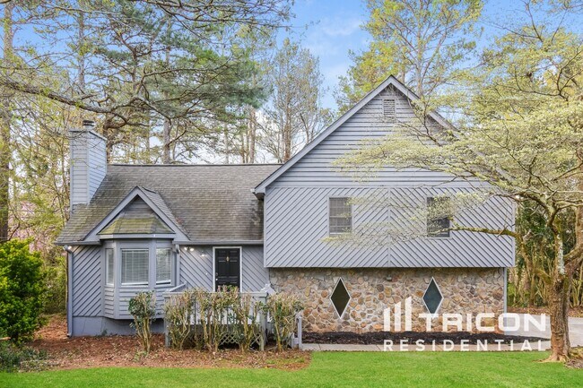 property at 105 Arbour Run