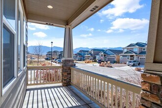 1058 Antrim Loop in Colorado Springs, CO - Foto de edificio - Building Photo