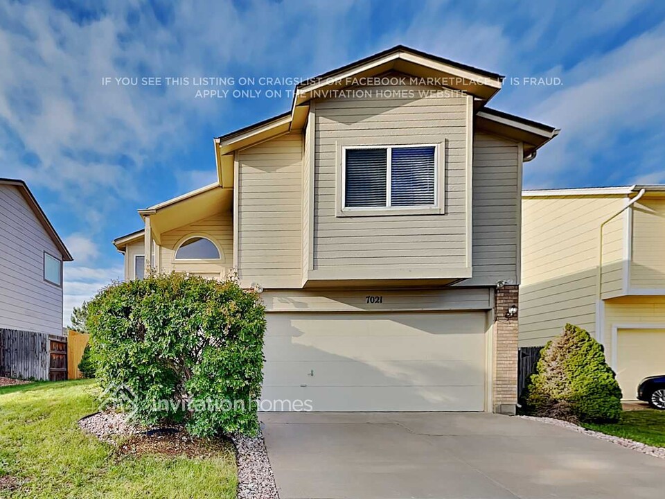 7021 Big Timber Dr in Colorado Springs, CO - Building Photo