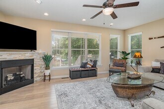 7815 Lucy Ln in Lake Norman of Catawba, NC - Building Photo - Building Photo