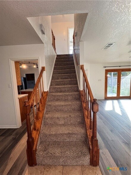 609 Man O War Dr in Harker Heights, TX - Building Photo - Building Photo