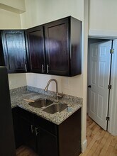 3224 W Lexington St, Unit 2 in Chicago, IL - Building Photo - Building Photo